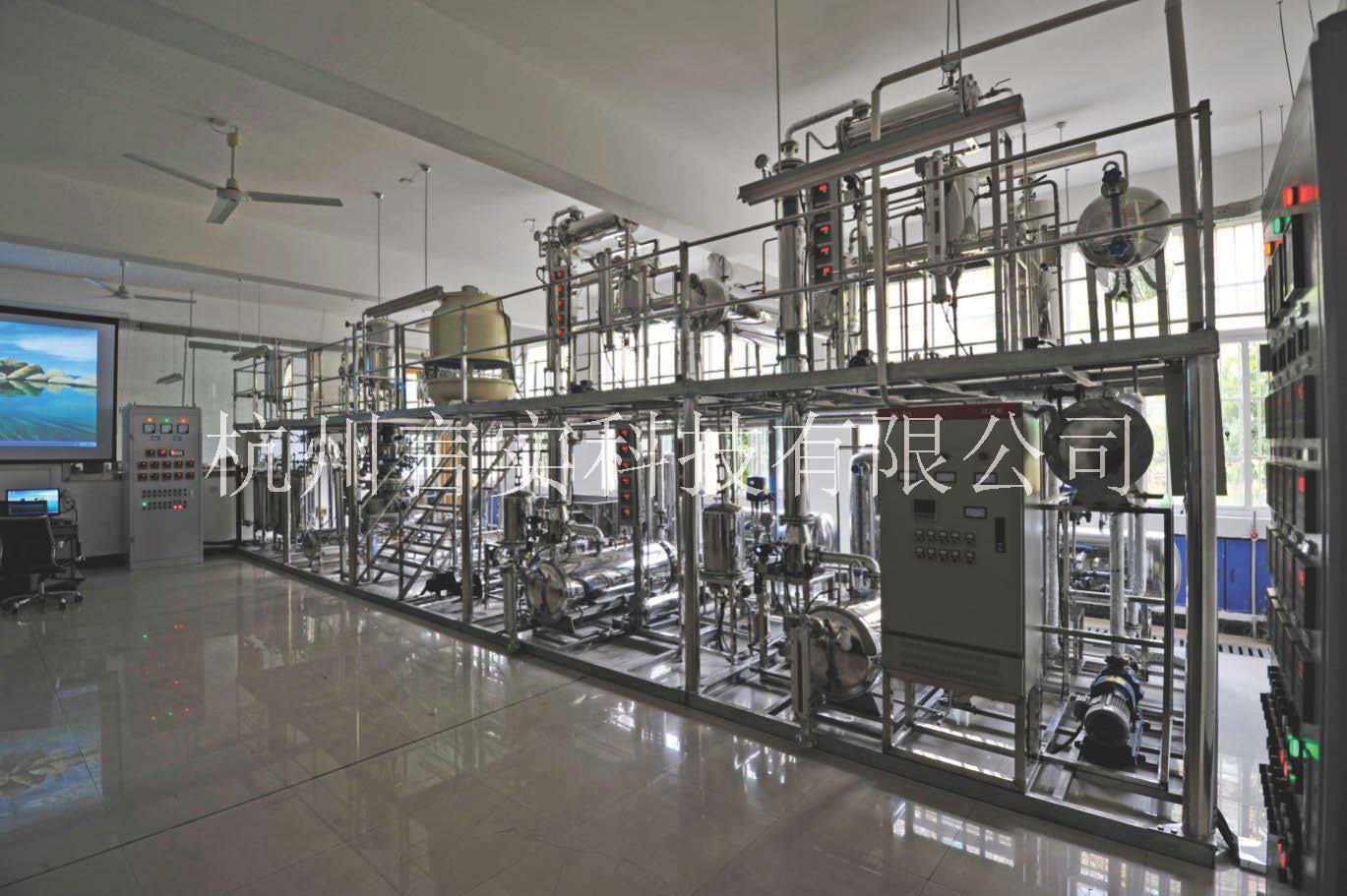  典型化工出产流程技术实训装置 w66集团